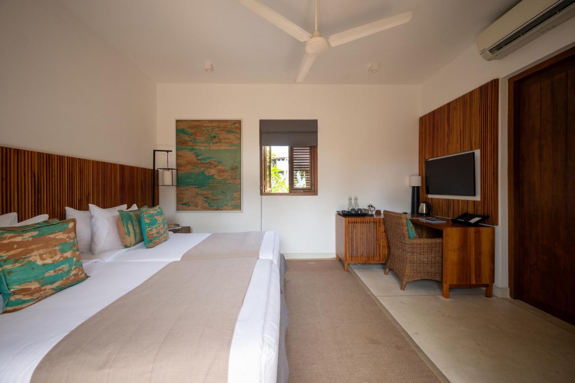 Kumu Beach Balapitiya Exterior photo